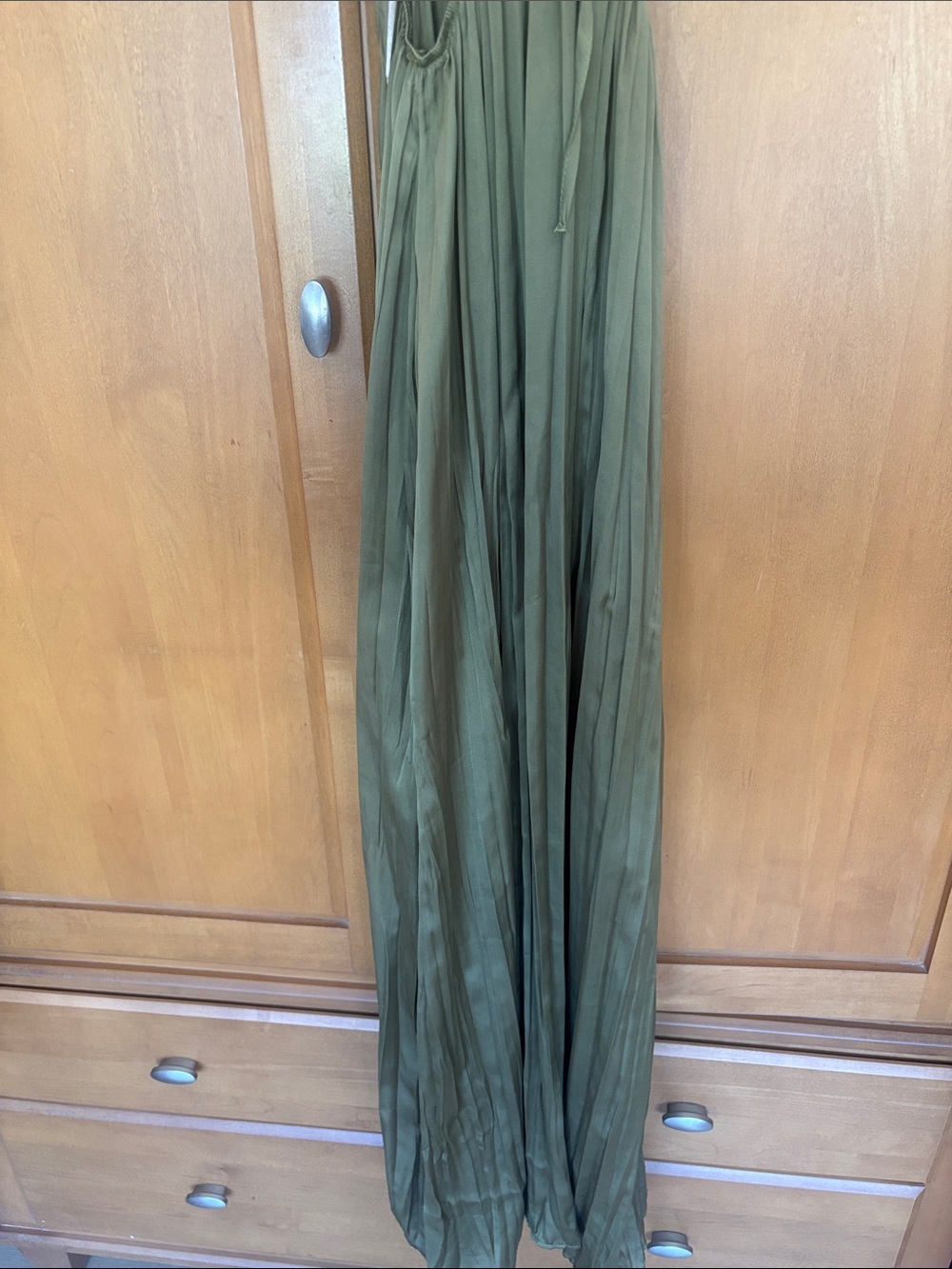 Wrinkle Effect Cut Out Maxi Dress with Cutout Waist - Picture 4 of 7